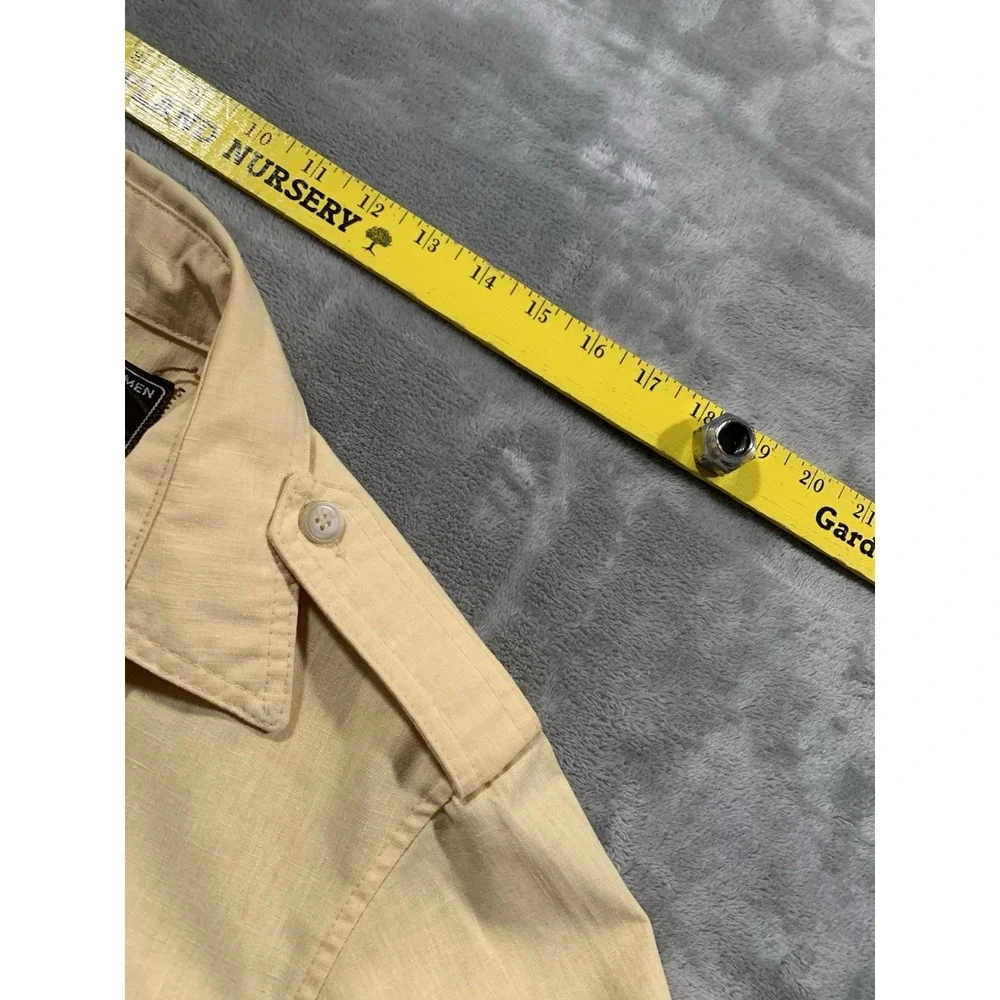 Vintage 70s 80s Levi's Sportswear Safari Utility Shirt Size M Yellow Pockets EUC